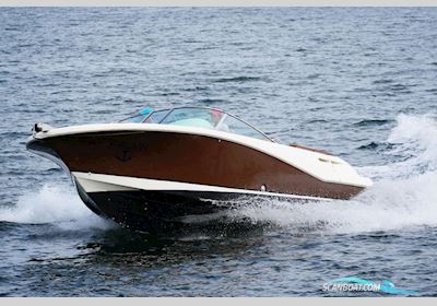 Jeanneau Runabout 755 Motorboat 2010, with Volvo Penta 5.7 Gxi DP engine, Germany