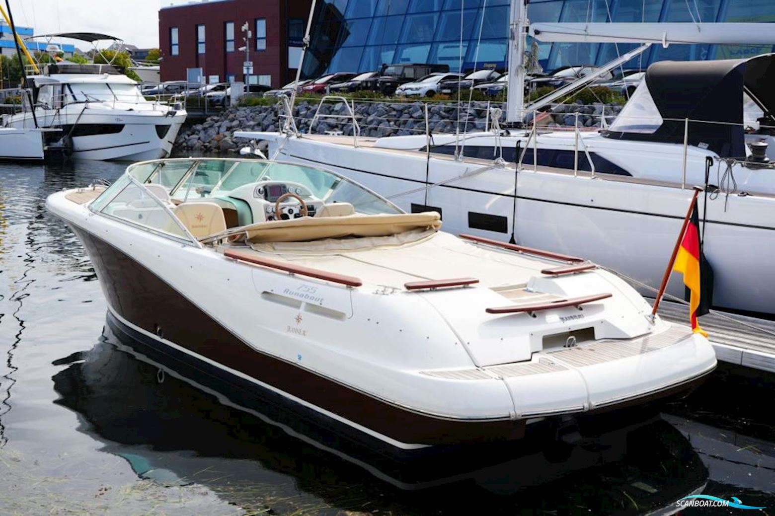 Jeanneau Runabout 755