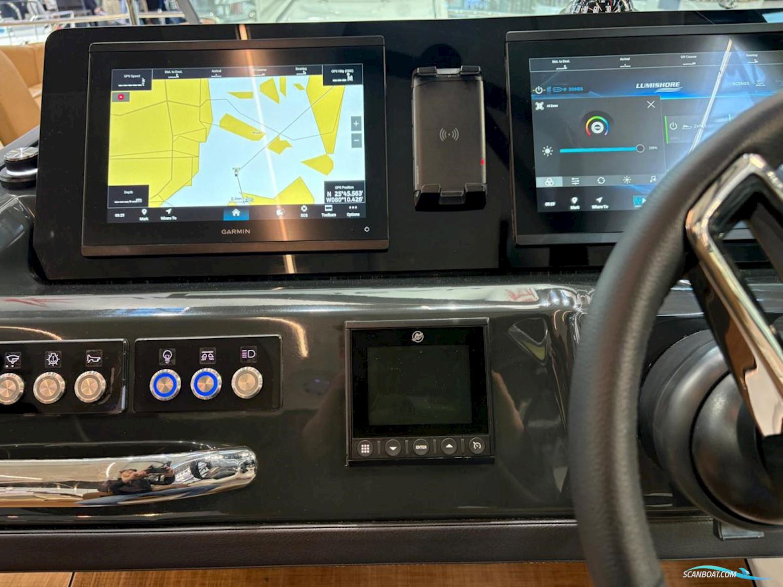 Jeanneau TH33 Twin-Hull