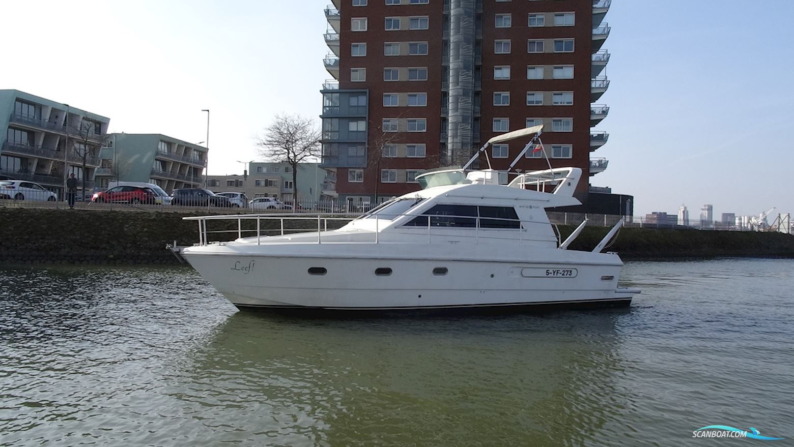 Jeanneau Yarding Yacht 36 Fly