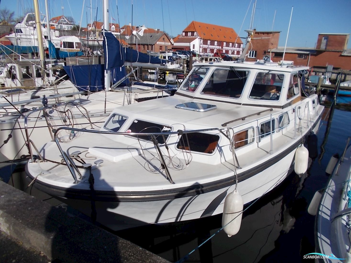 Jupiter 33 Motorboat 1973, with Perkins engine, Denmark