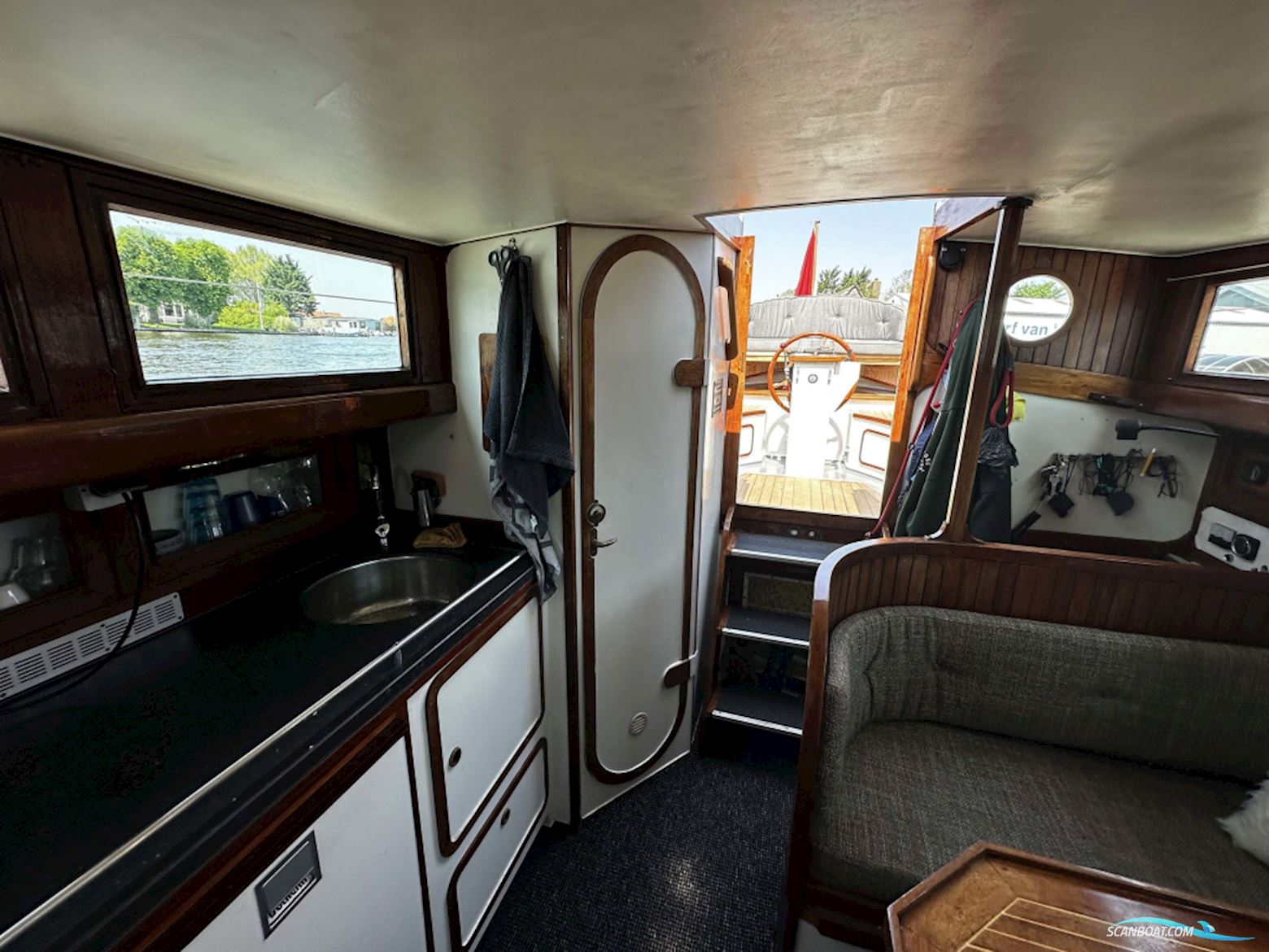 KAJUITSLOEP Ex-reddingssloep