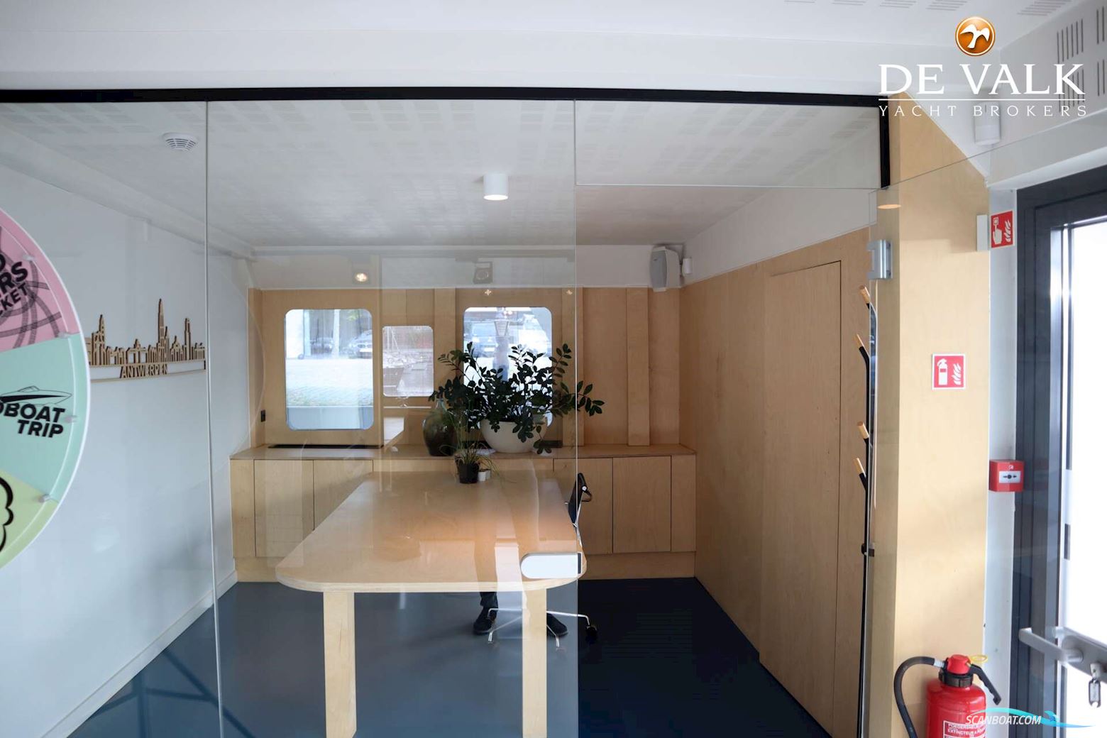 Kantoorschip/Officeship Antoon Van Dijck