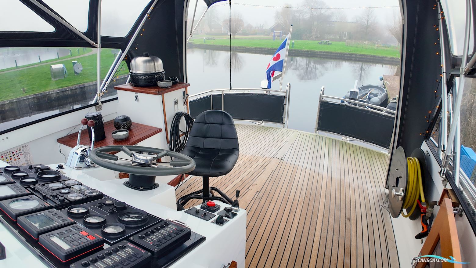 Kappa Terkaple (casco), Interieur bij Sikkema en de Vries te Irnsum Kappa Terkaple (casco), Interieur bij Sikkema en de Vries te Irnsum Skorpion 12.0