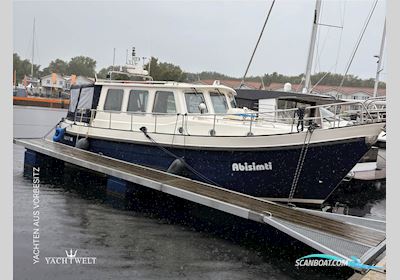 Kent 33 Cruiser Motorboat 2002, with Nanni engine, Germany