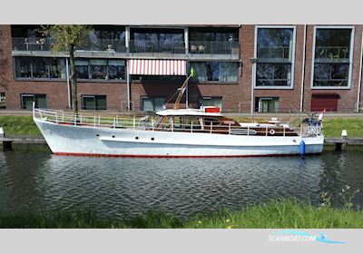 Klassiek motorjacht - Directievaartuig Motorboat 1926, with Ford - Leyland Thornycroft engine, The Netherlands