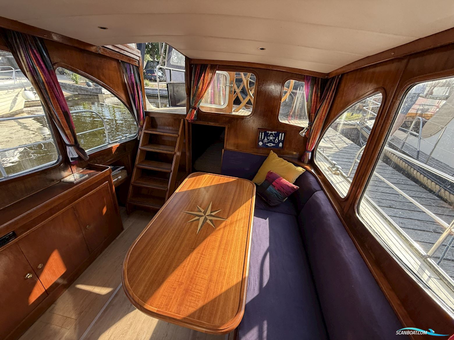 Klassiek Rondspant Motoryacht  1280