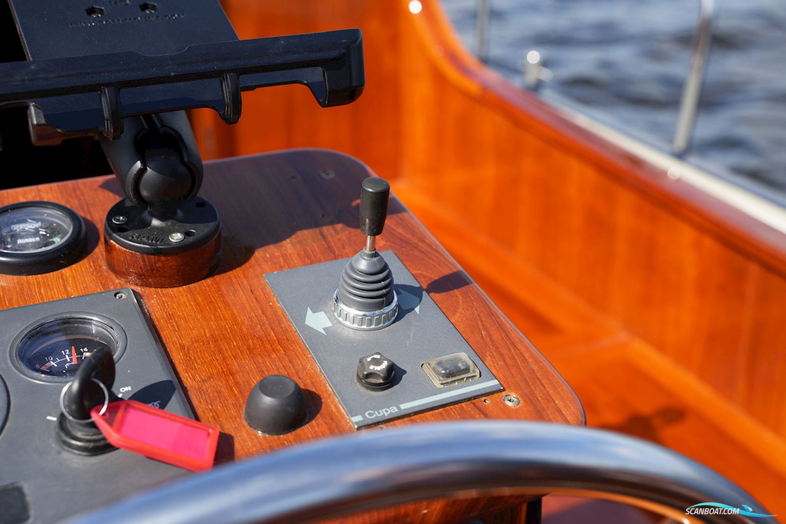 Kok Kajuitkruiser 850