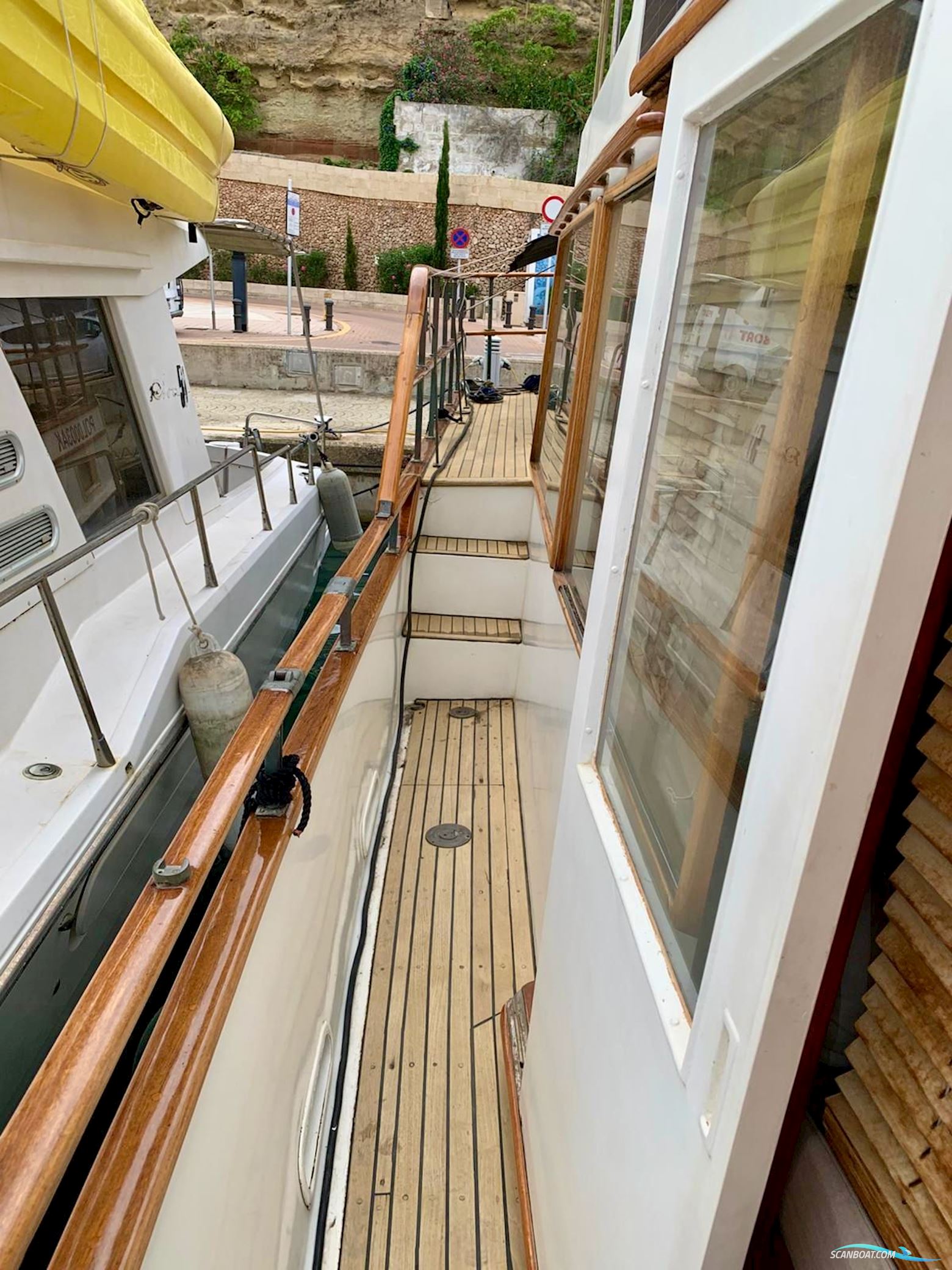 Kong And Halversen HK Island Gypsy 44