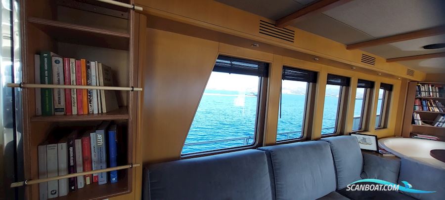 Kuntur Offshore Trawler 76