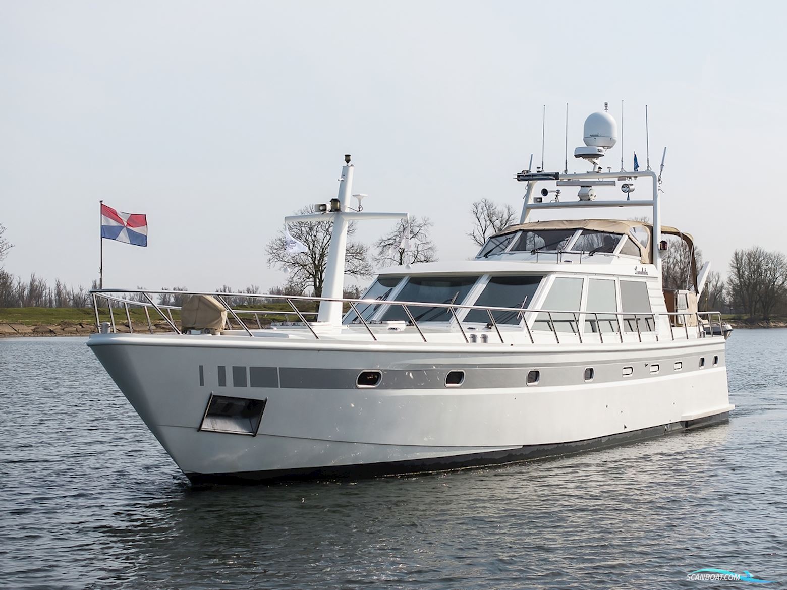 Laancruiser 2100