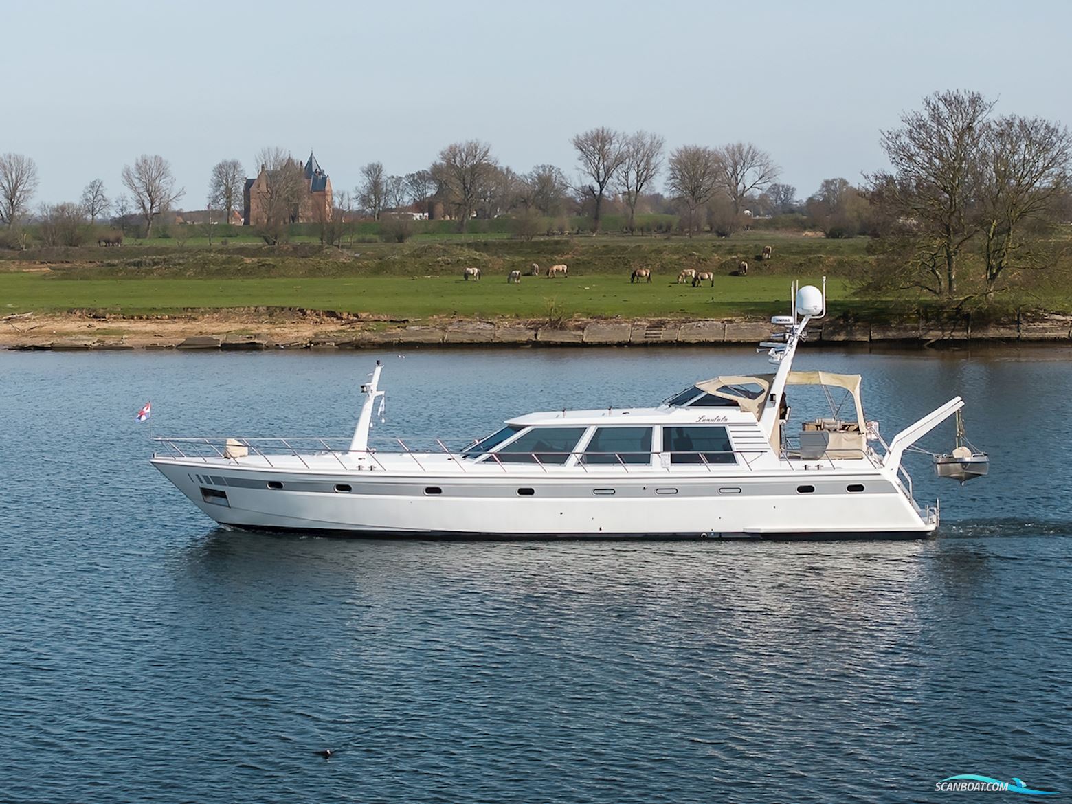 Laancruiser 2100