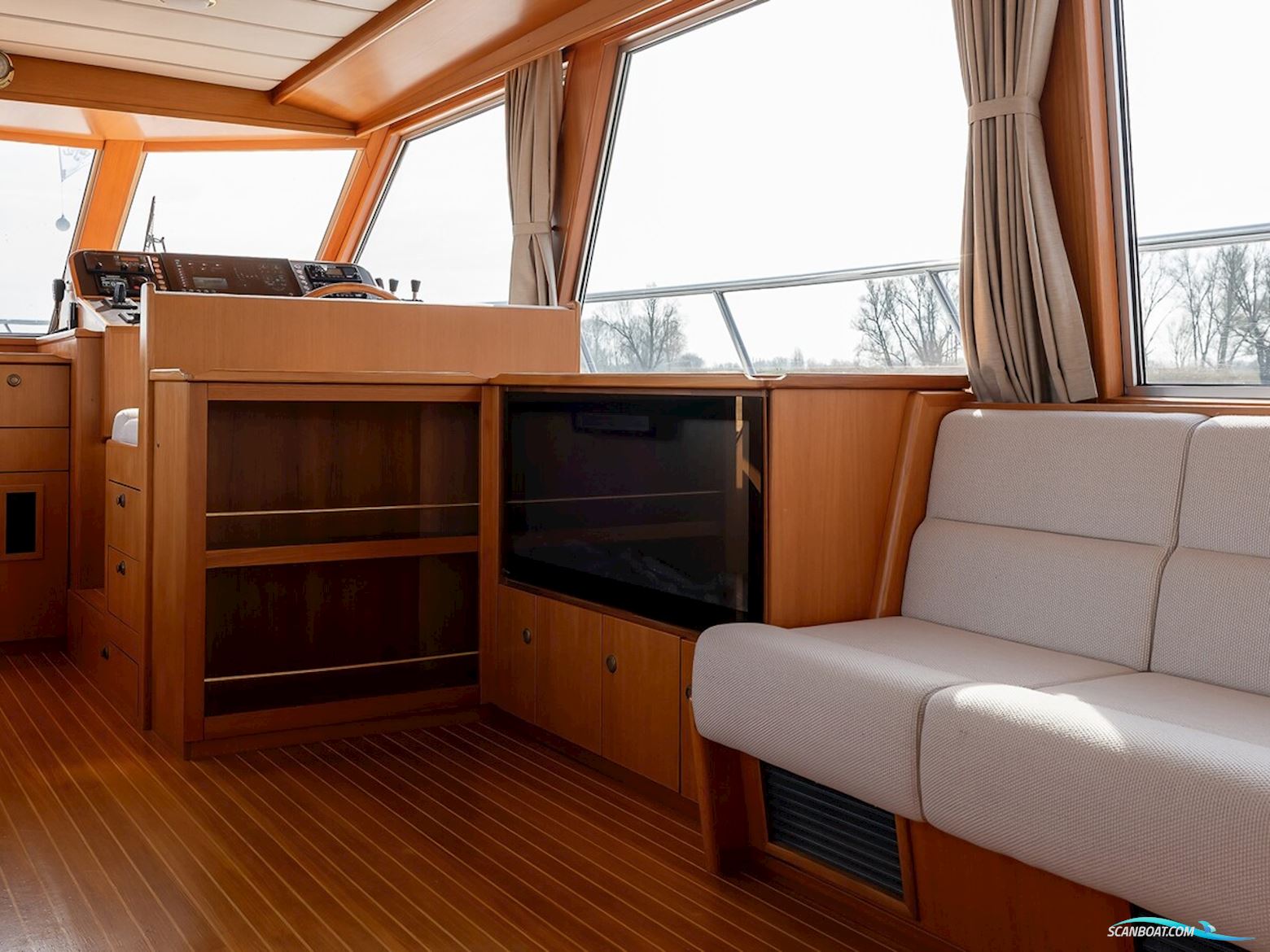 Laancruiser 2100