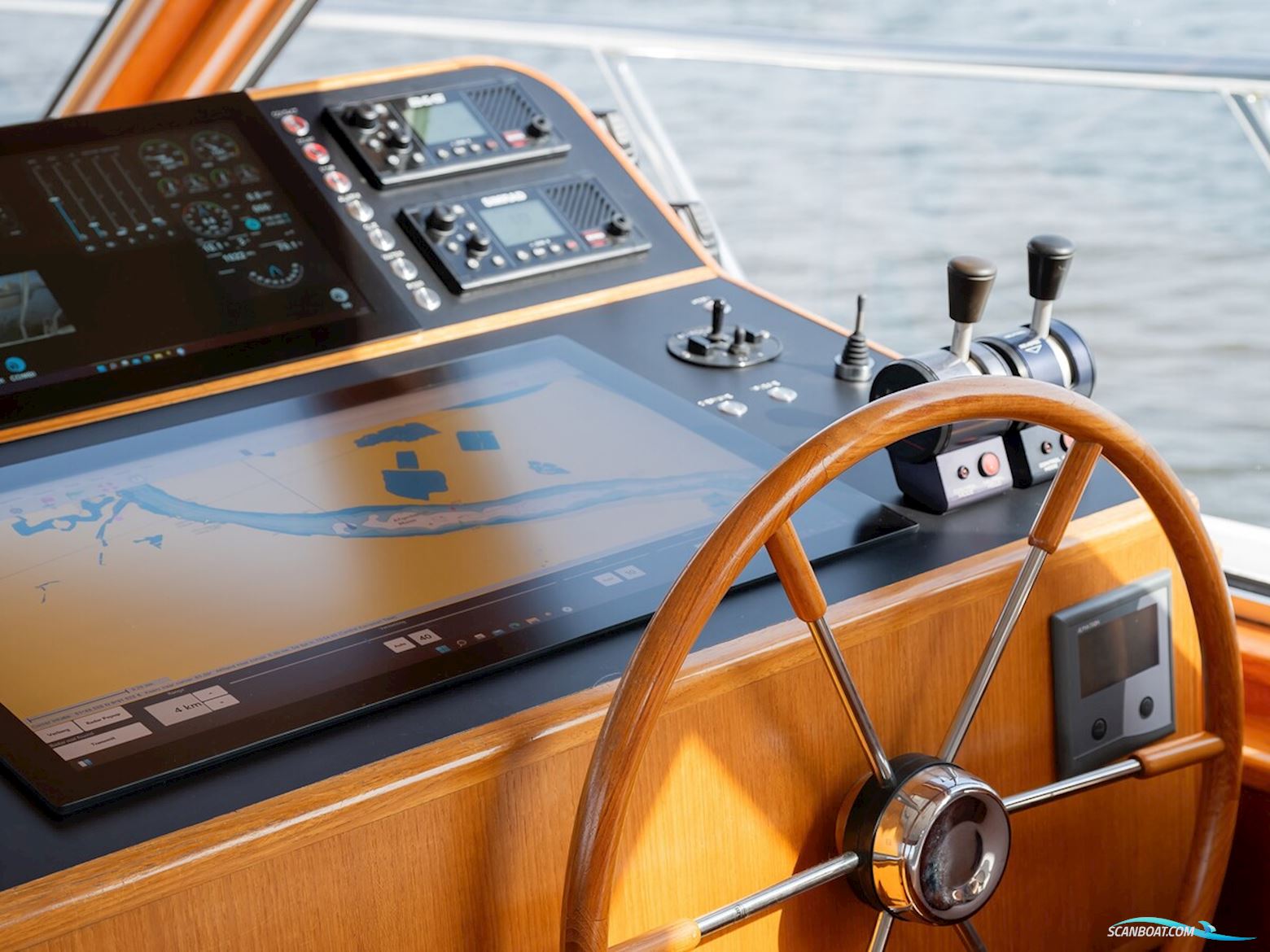 Laancruiser 2100