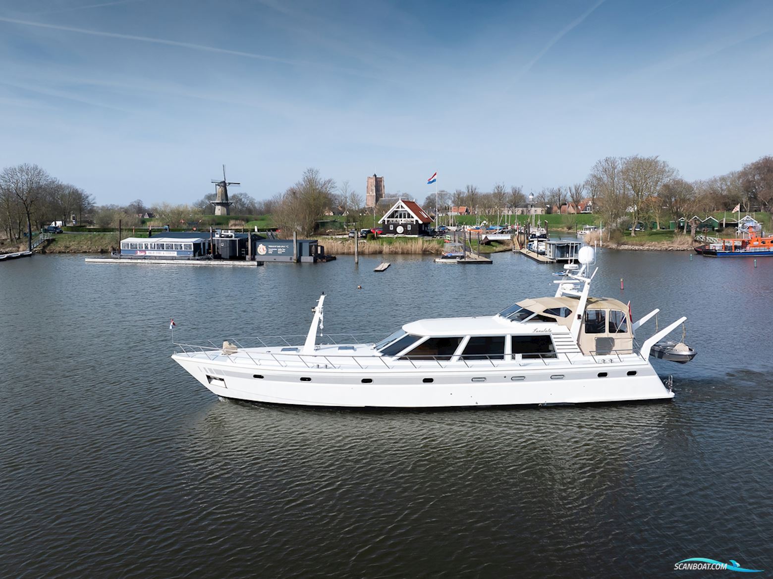 Laancruiser 2100