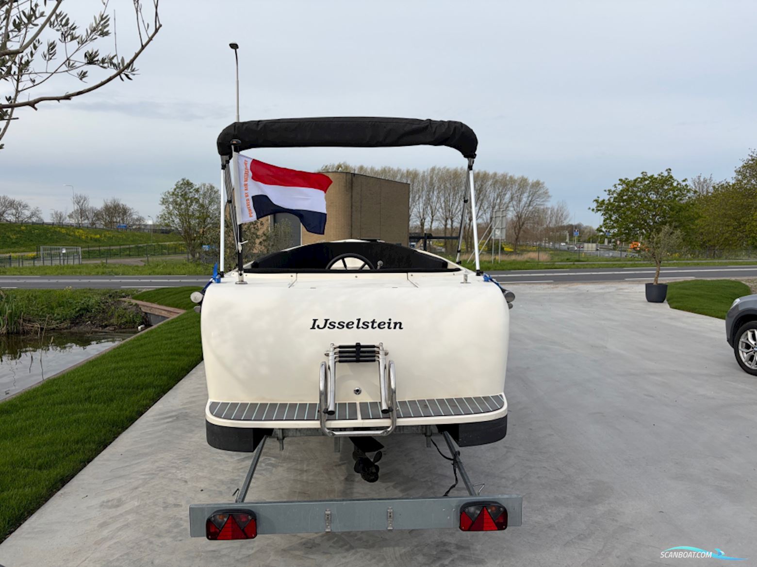 Lago Amore 570 Tender Occasion