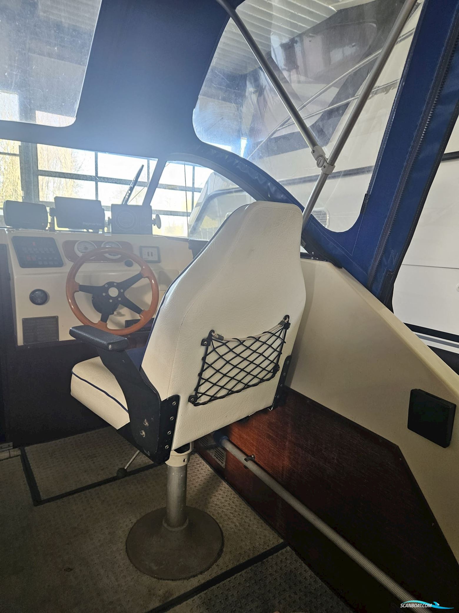 Laguna 700
