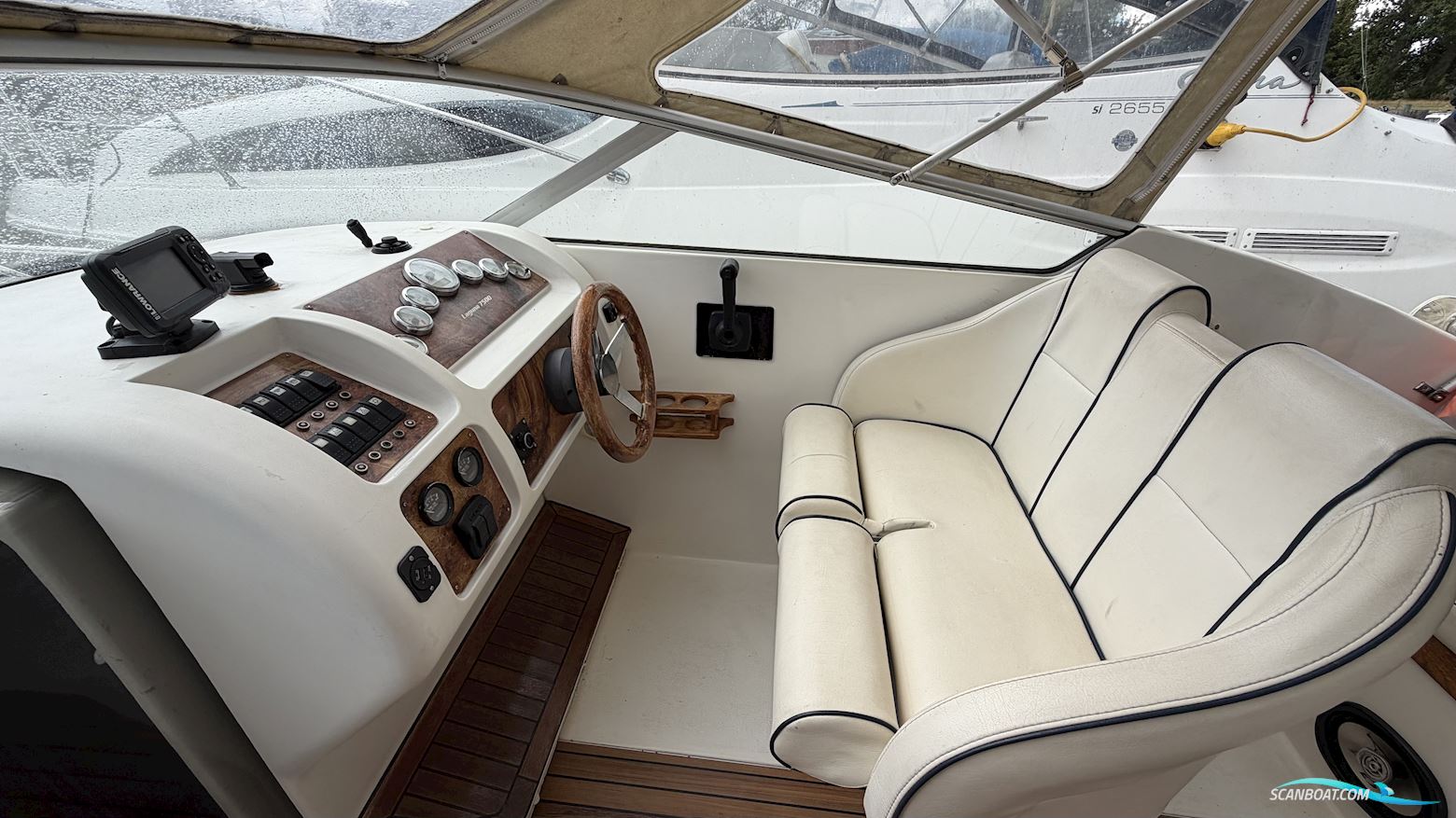 Laguna 7500