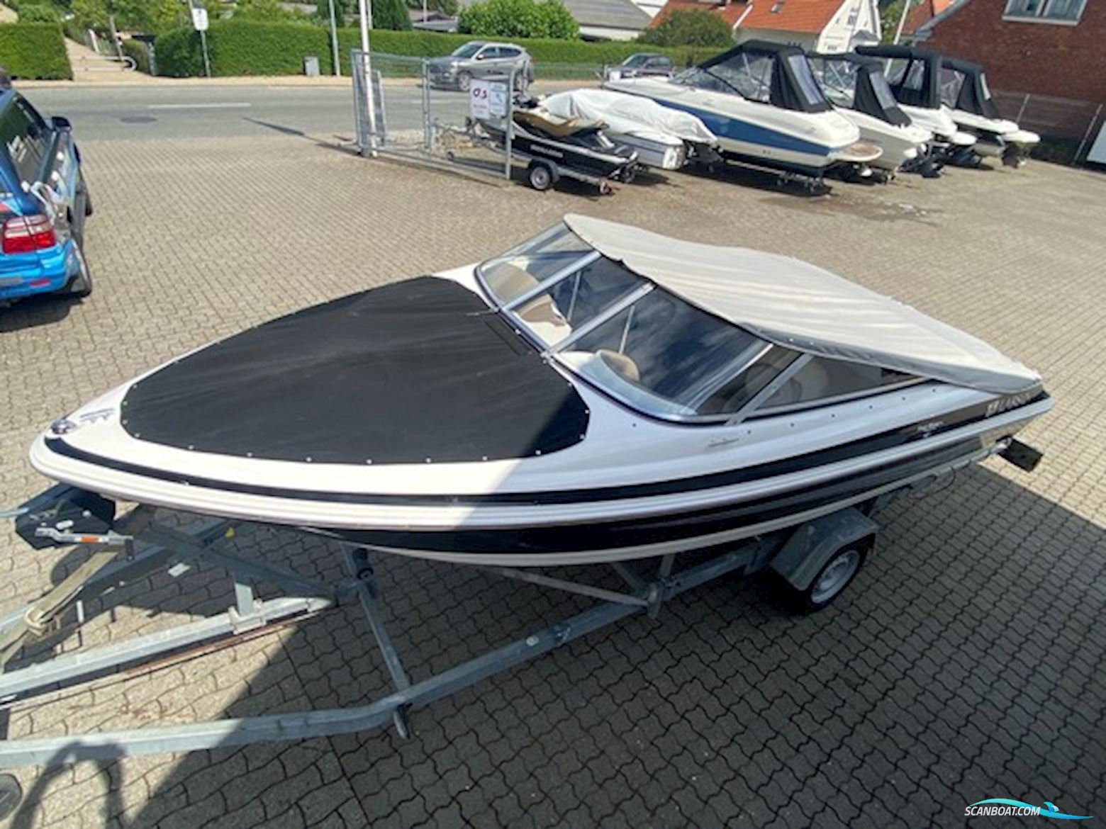 Larson 180 SEI LX, Volvo 3.0