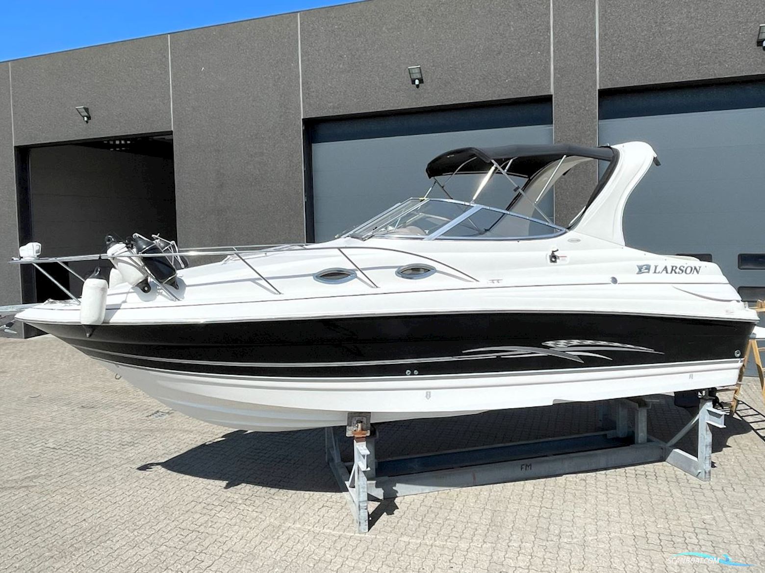 Larson 260 Cabrio Motorboat 2007, with Volvo Penta 5,7 Gxi engine, Denmark
