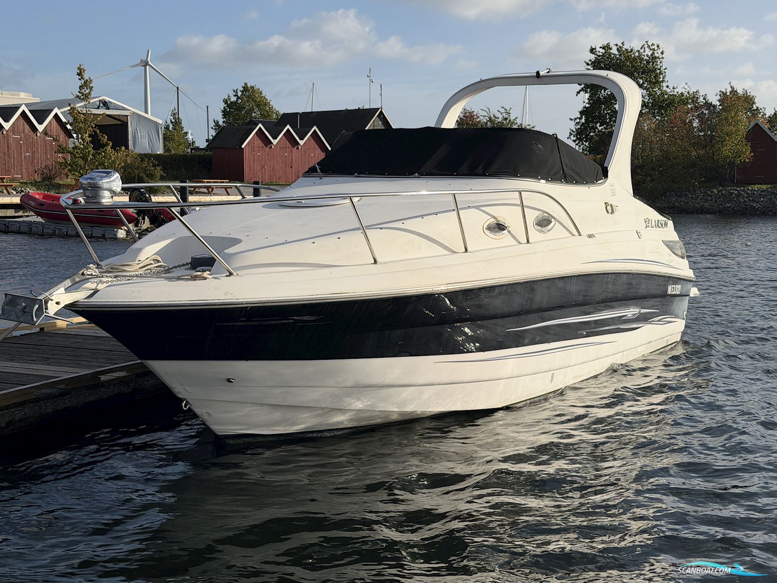Larson 260 Cabrio Motorboat 2009, with Volvo Penta 5,7 Gxi engine, Denmark