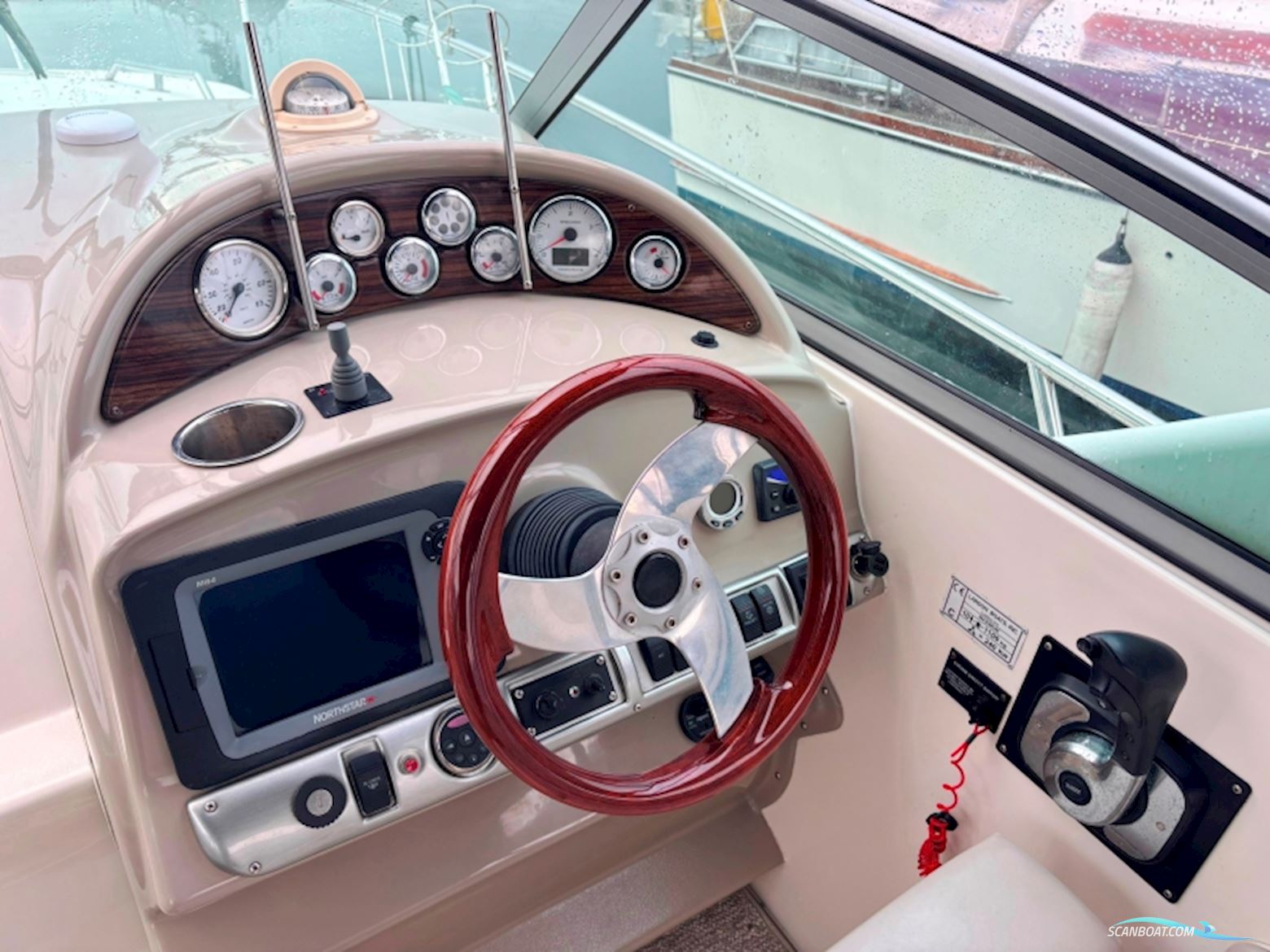 Larson 274 Cabrio Diesel