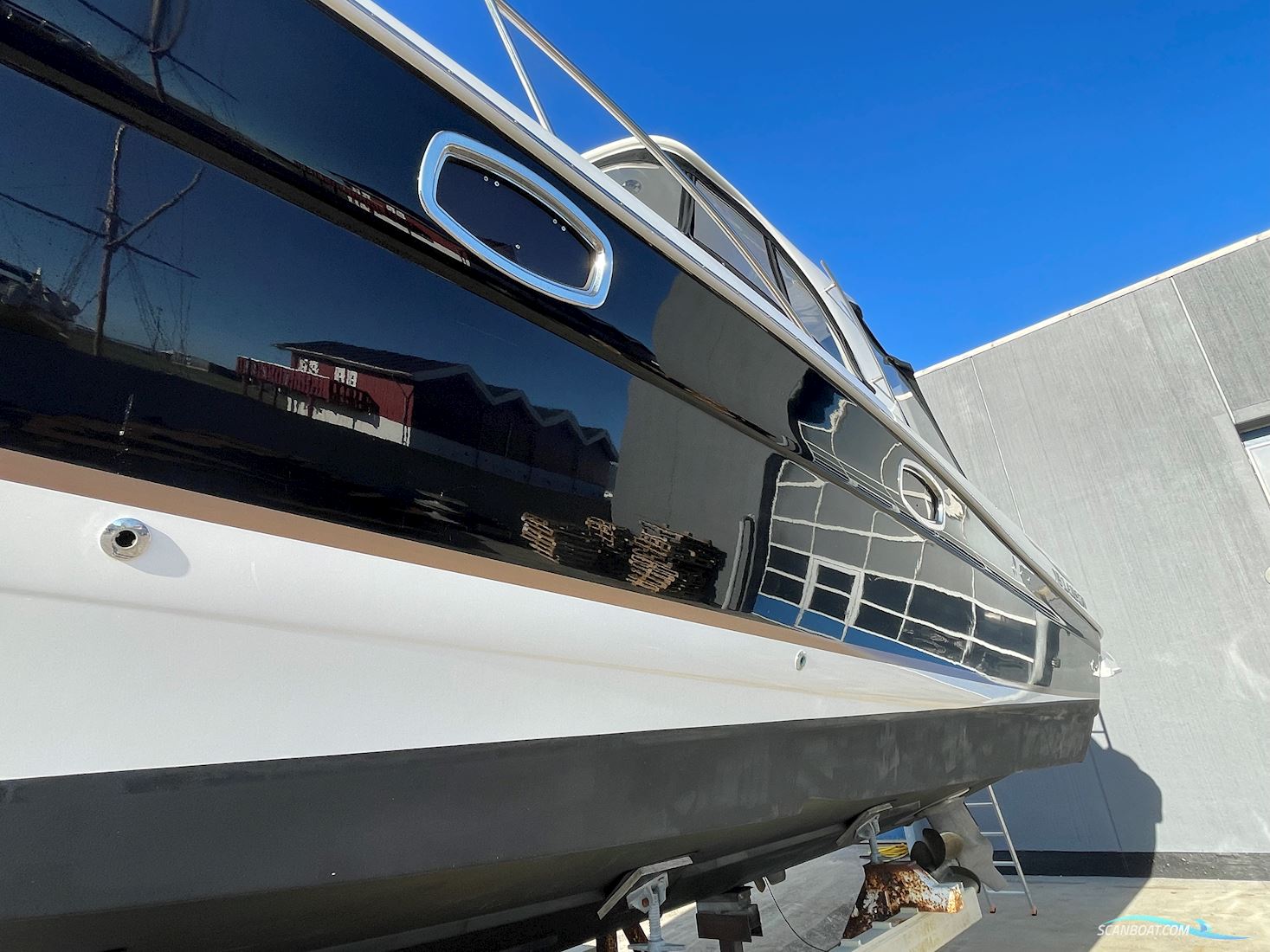 Larson 370 Coupe Ips 500