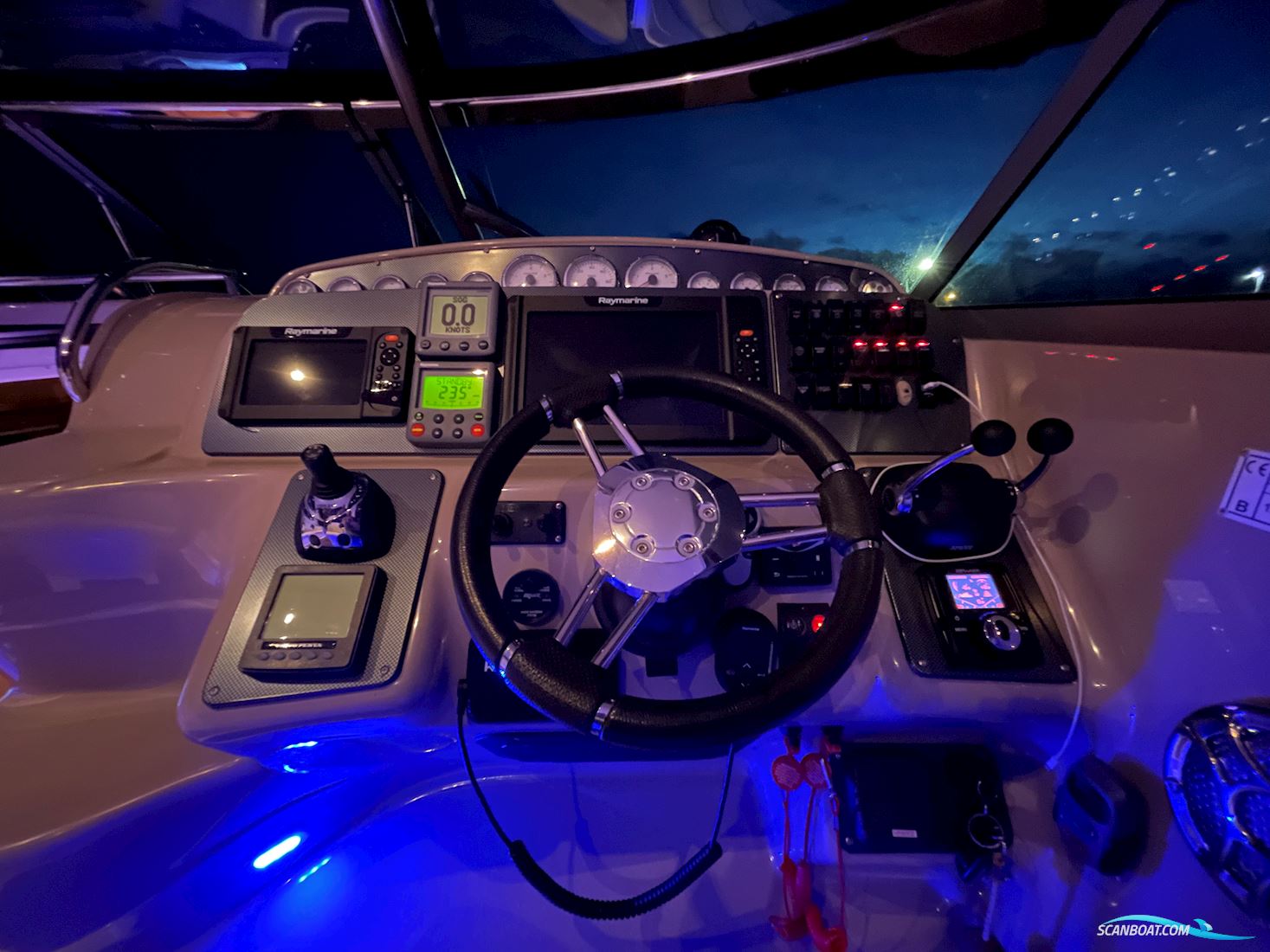 Larson 370 Coupe Ips 500