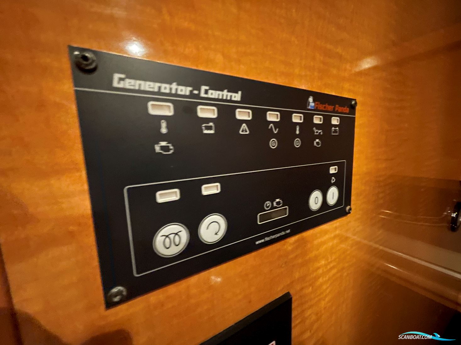 Larson 370 Coupe Ips 500