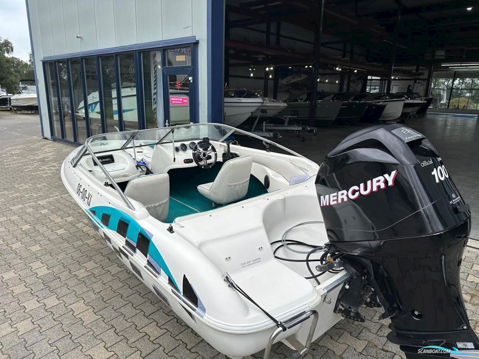 Larson Boats Flyer 166 BR