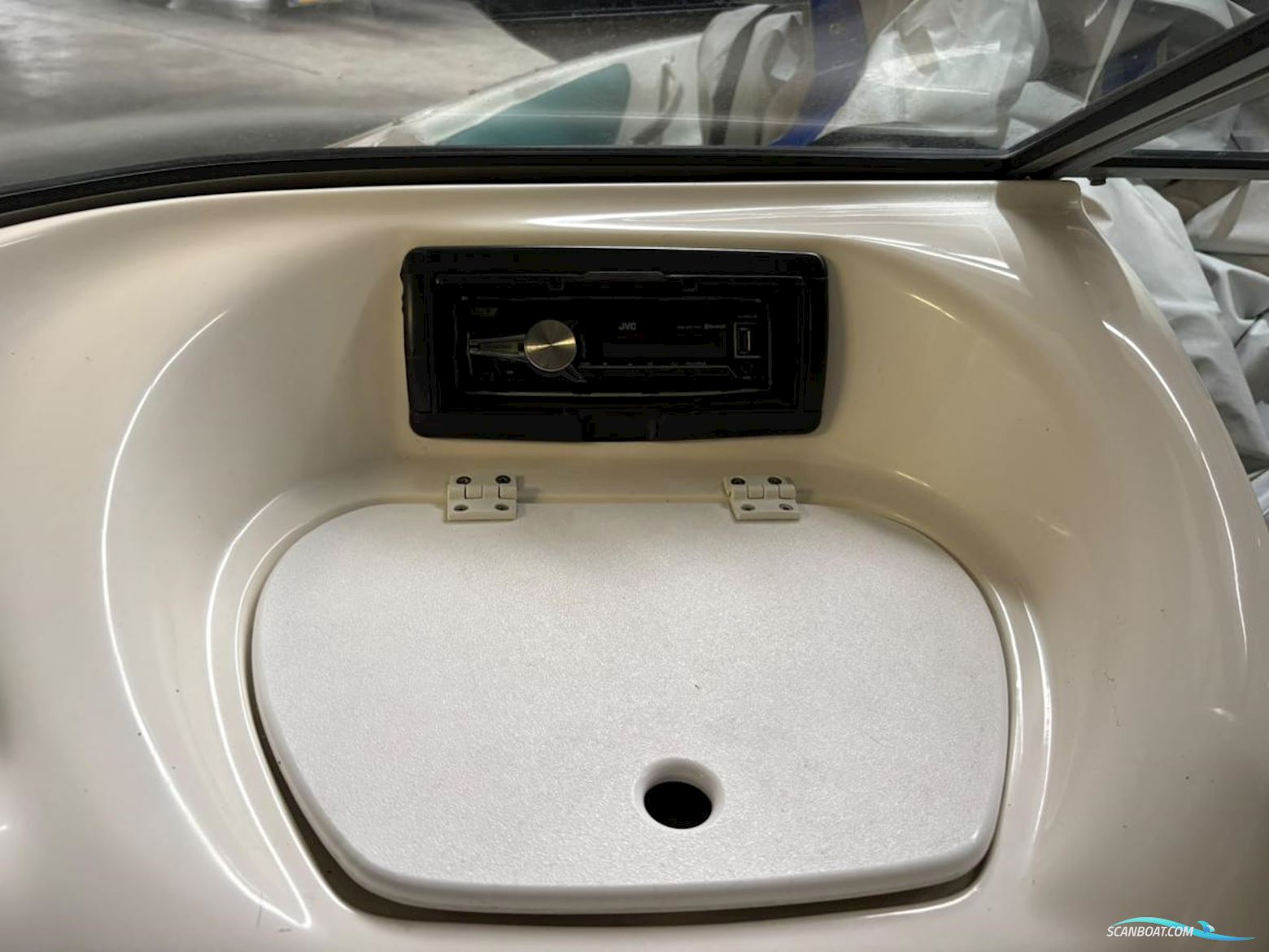 Larson Boats Flyer 166 BR