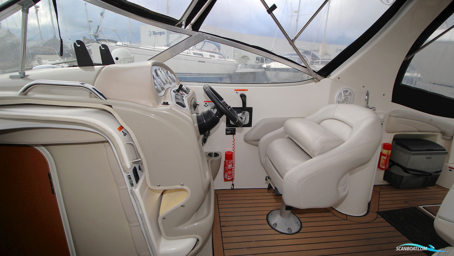 Larson Cabrio 260 Diesel 