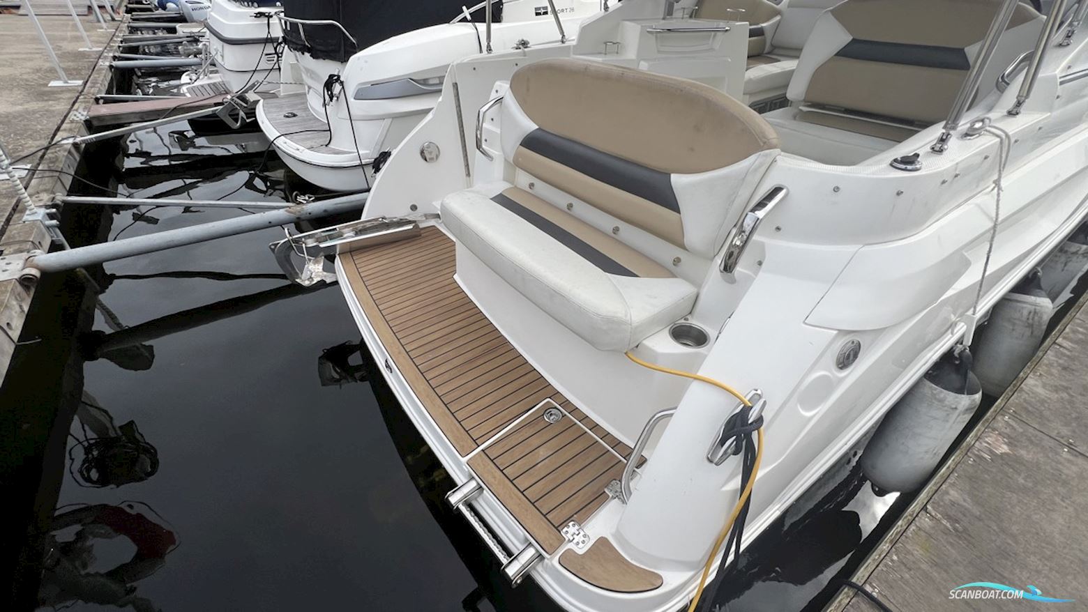 Larson Cabrio 777