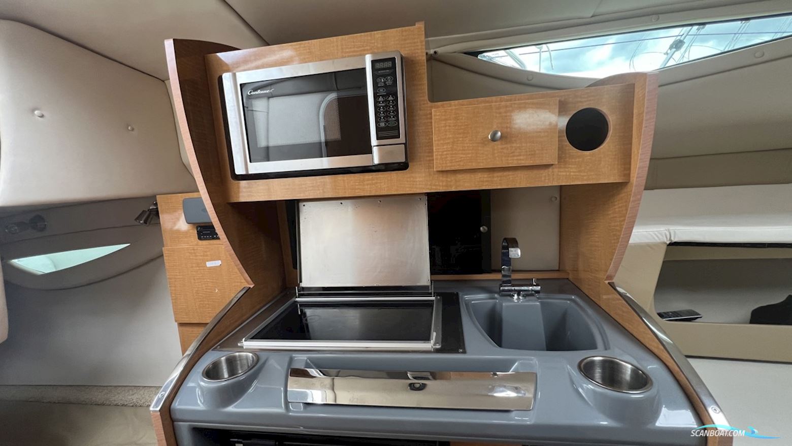 Larson Cabrio 777