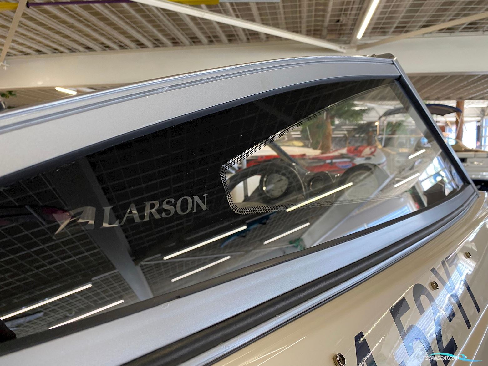 Larson LX 710