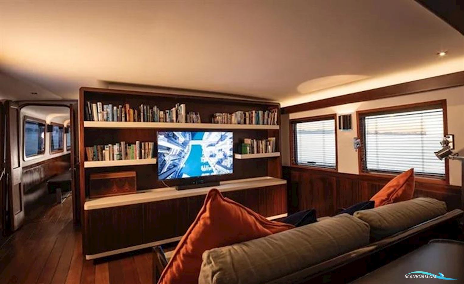 Laurent Giles Tsdmy Gentleman's Motor Yacht