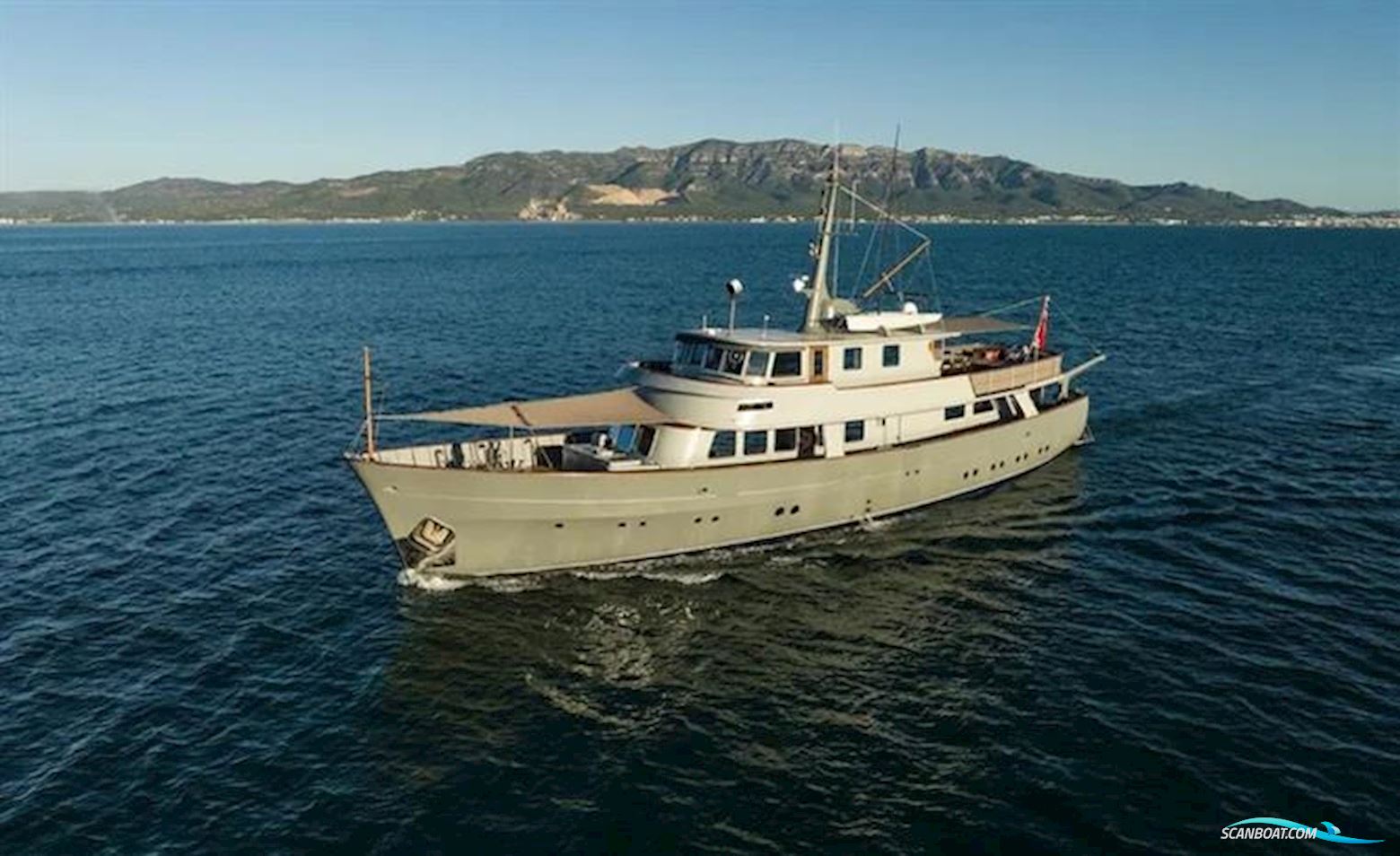 Laurent Giles Tsdmy Gentleman's Motor Yacht