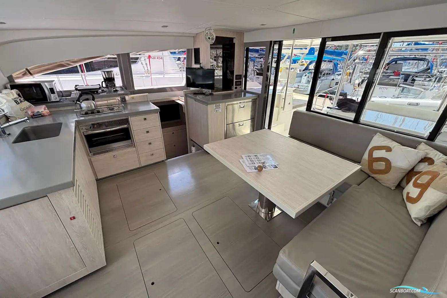 Leopard 43 Powercat