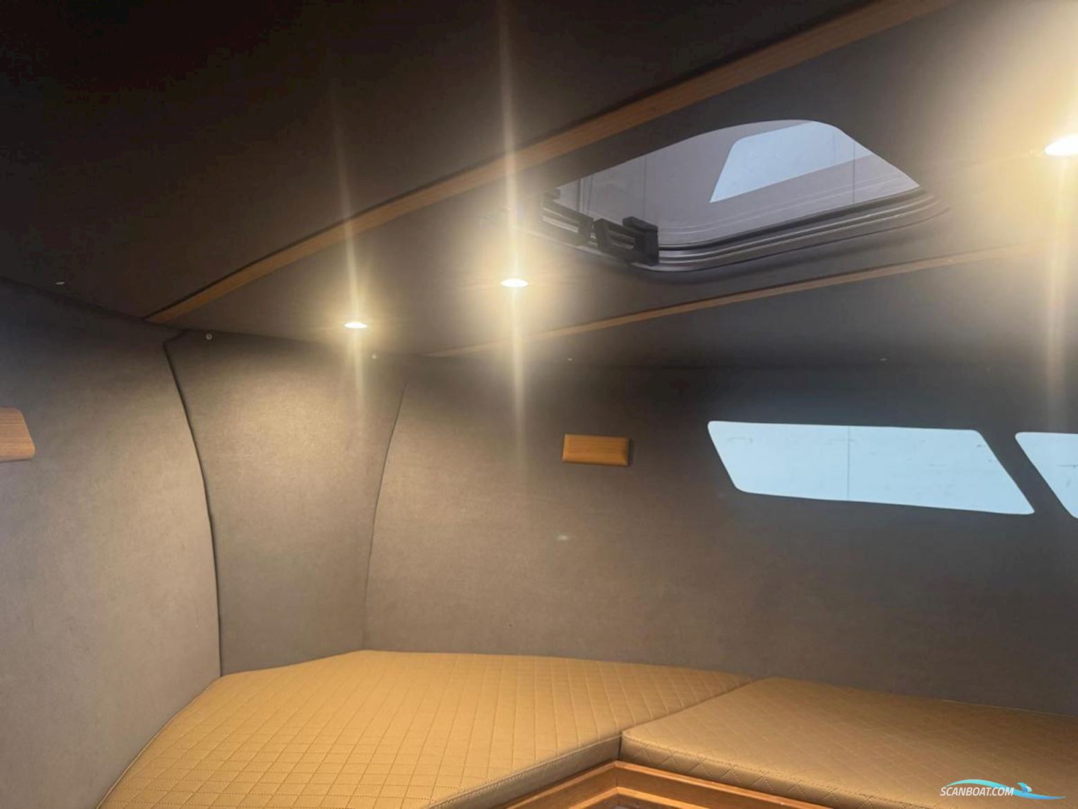 Lifestyle 818 Cabin Life-Style