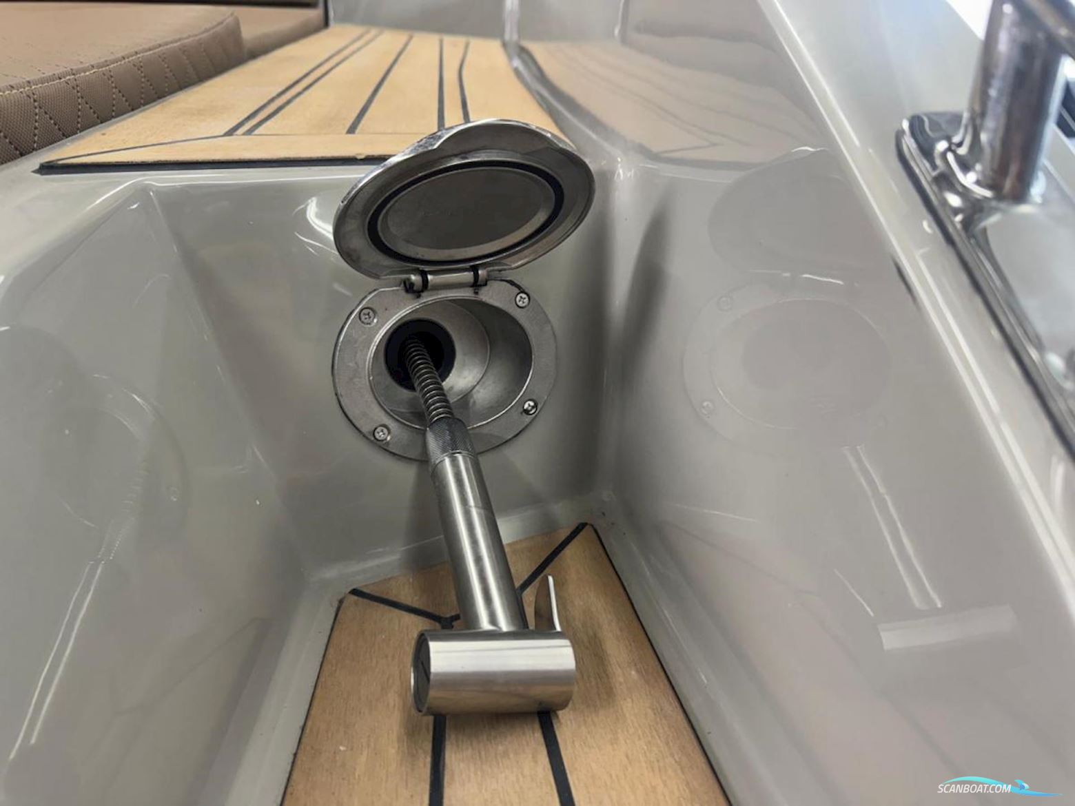 Lifestyle 818 Cabin Life-Style