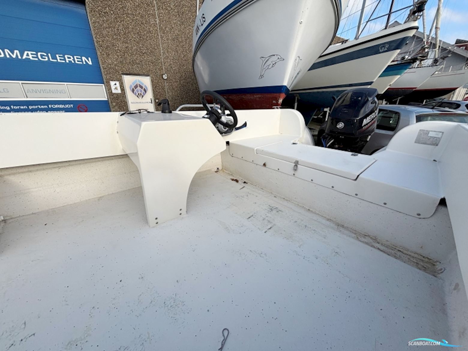 Limbo 5000 Styrepultsbåd