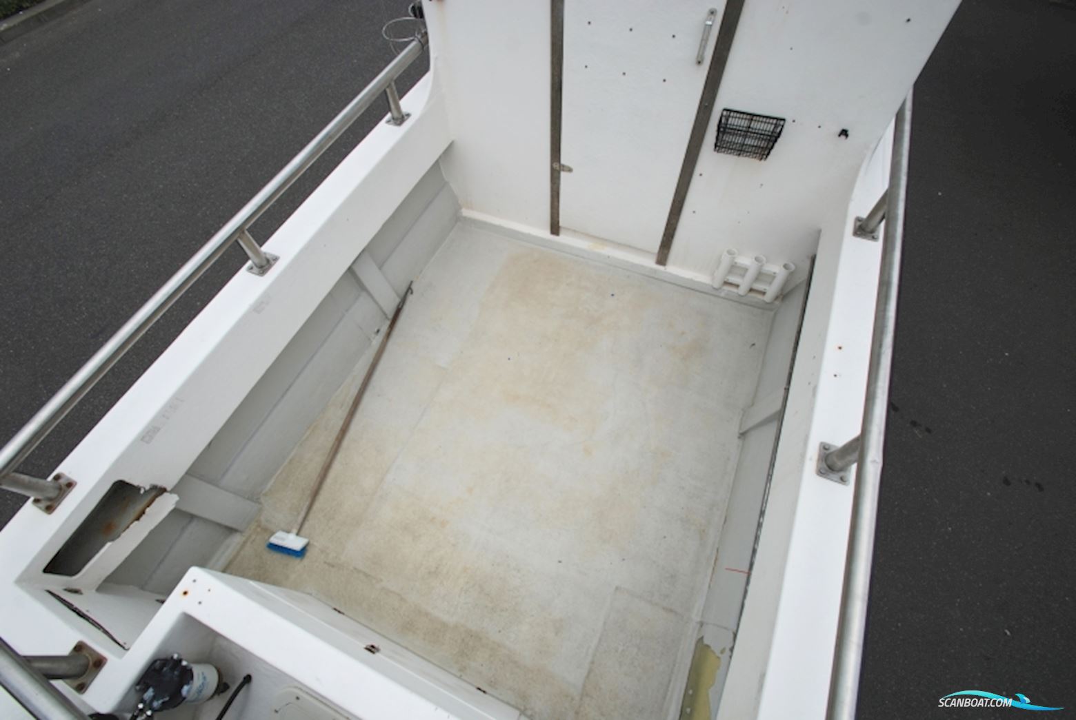 Limbo 585 Kabinebåd