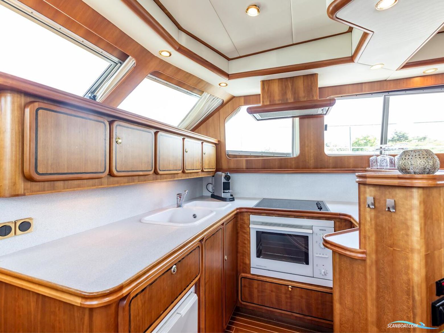 Linssen  Grand Sturdy 500 Variotop