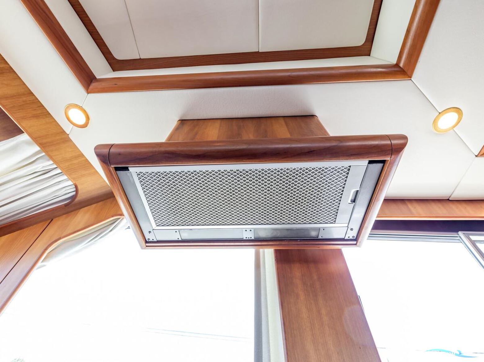 Linssen  Grand Sturdy 500 Variotop