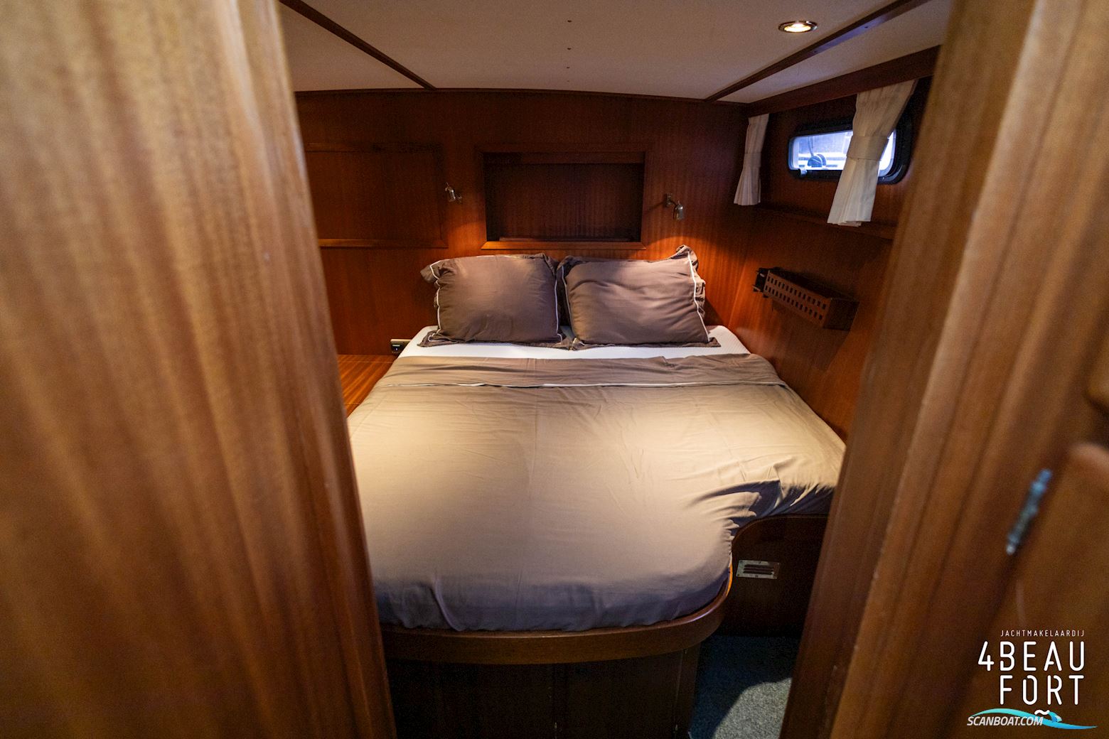 Linssen 37 SE