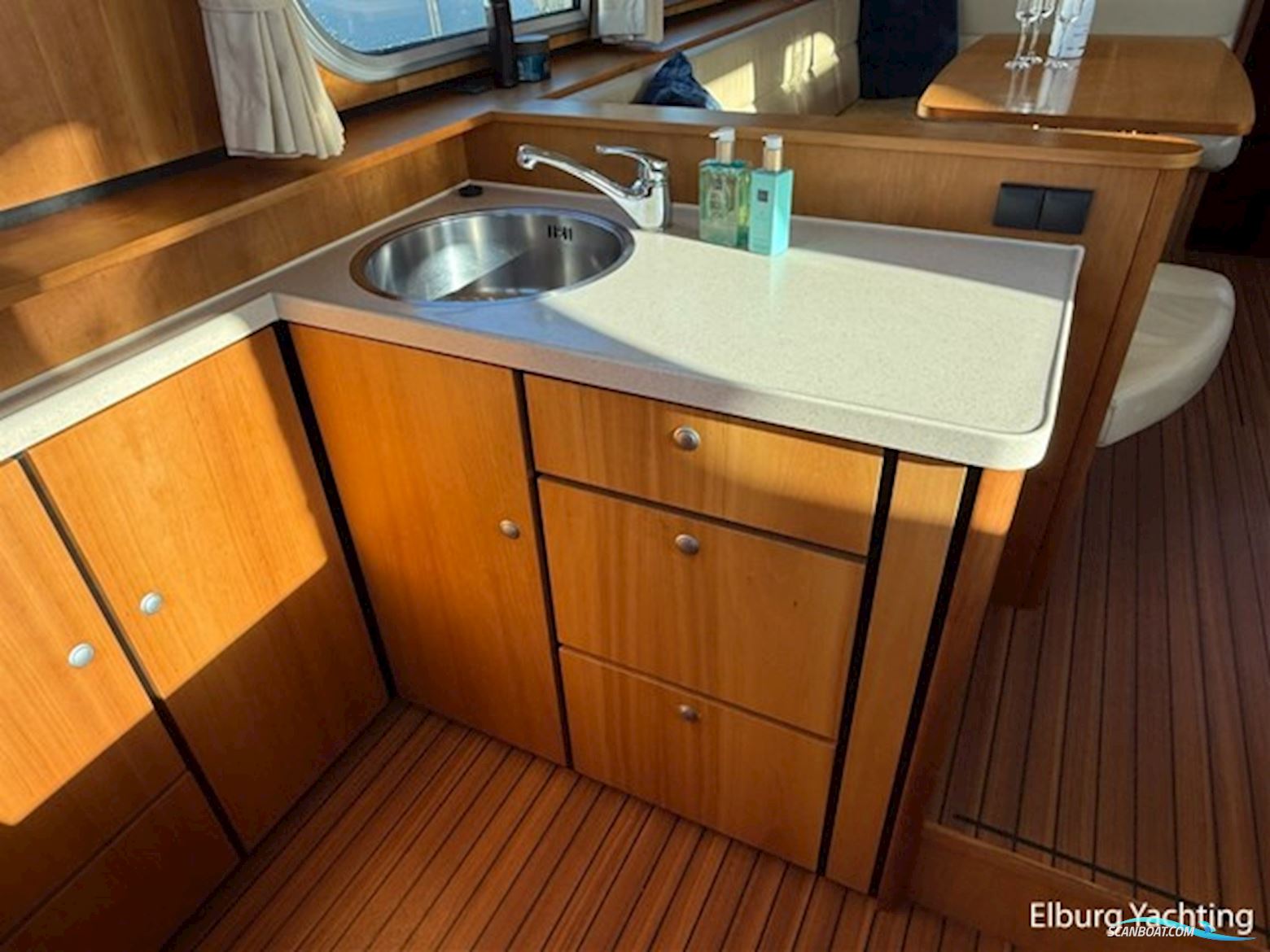 Linssen Grand Sturdy - 43.9 AC 