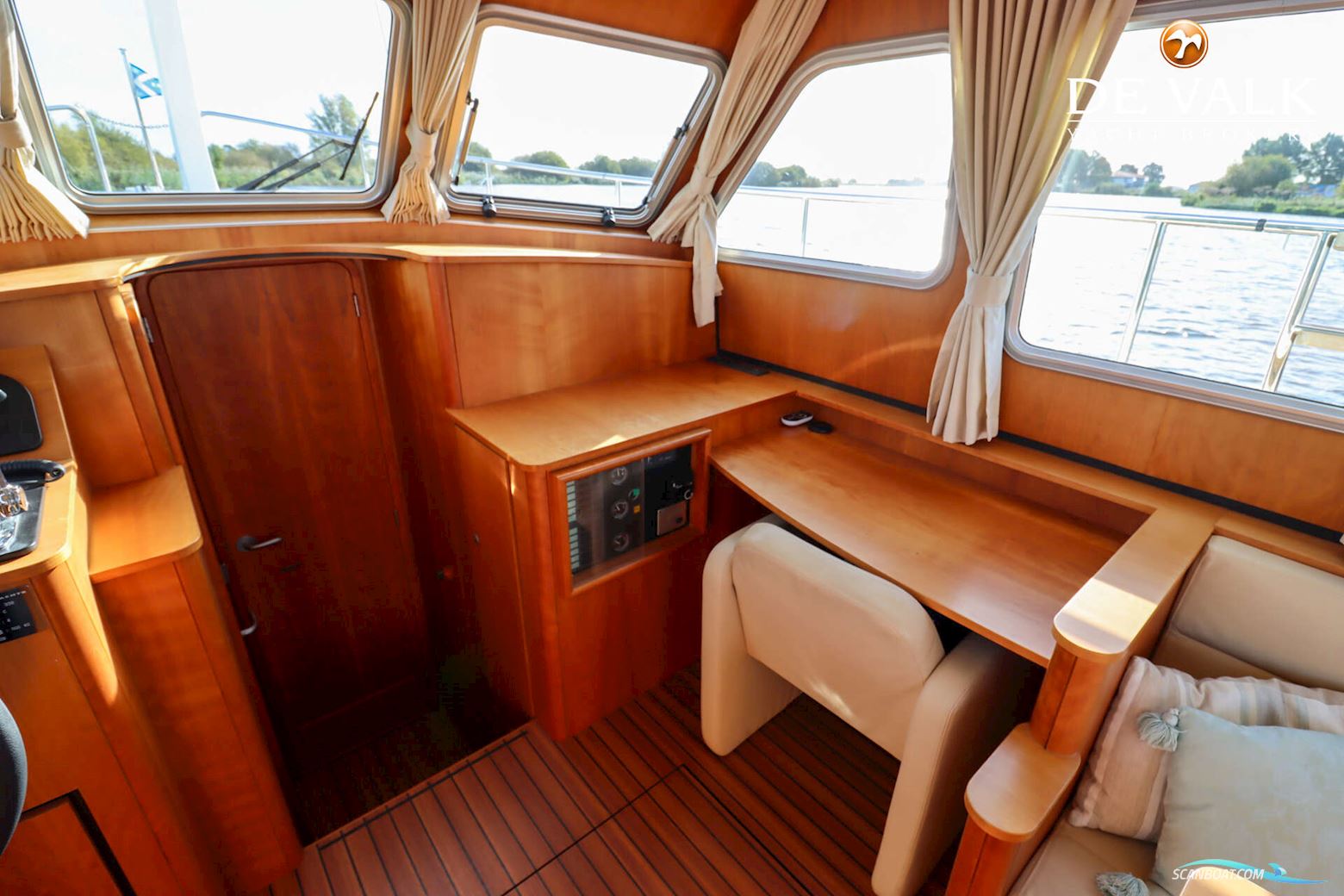 Linssen Grand Sturdy 33.9 Sedan