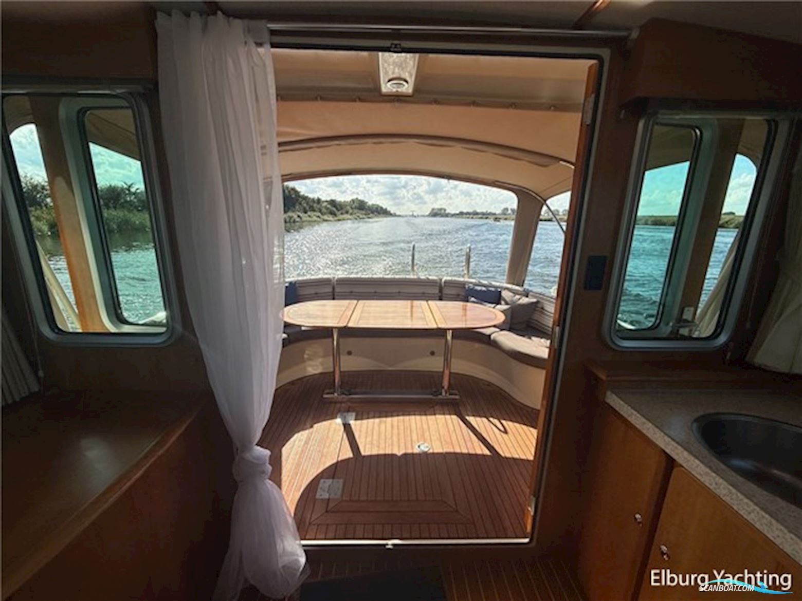 Linssen Grand Sturdy 380 - Sedan