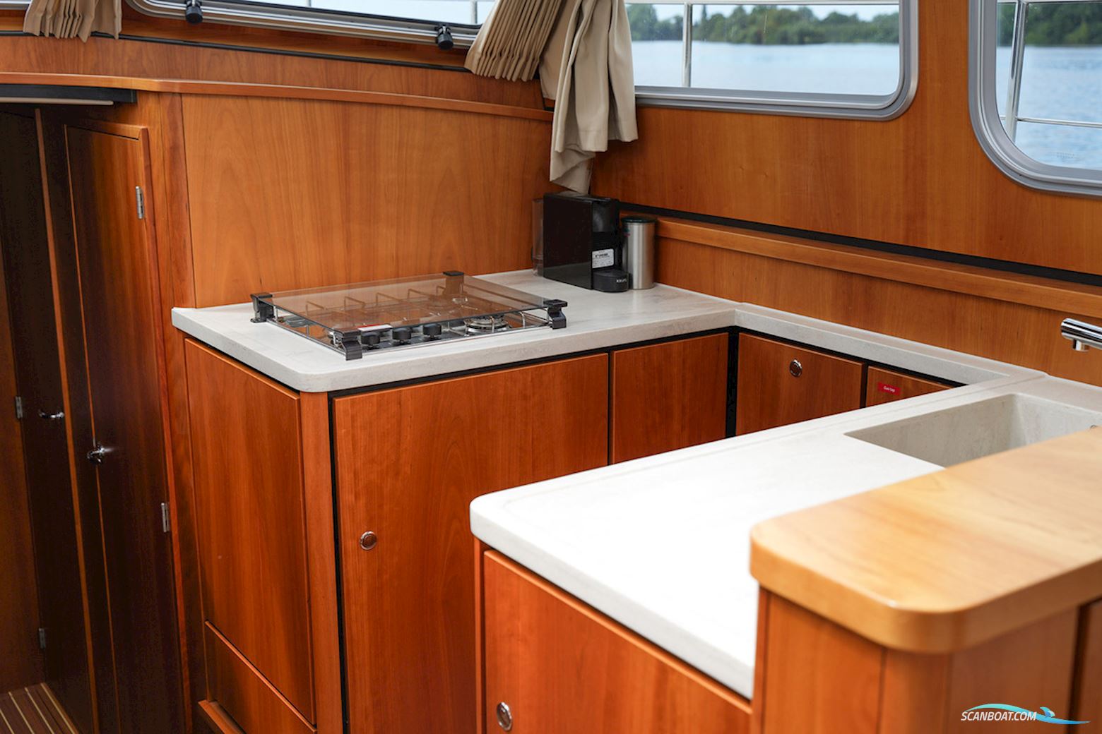 Linssen Grand Sturdy 40.0 sedan