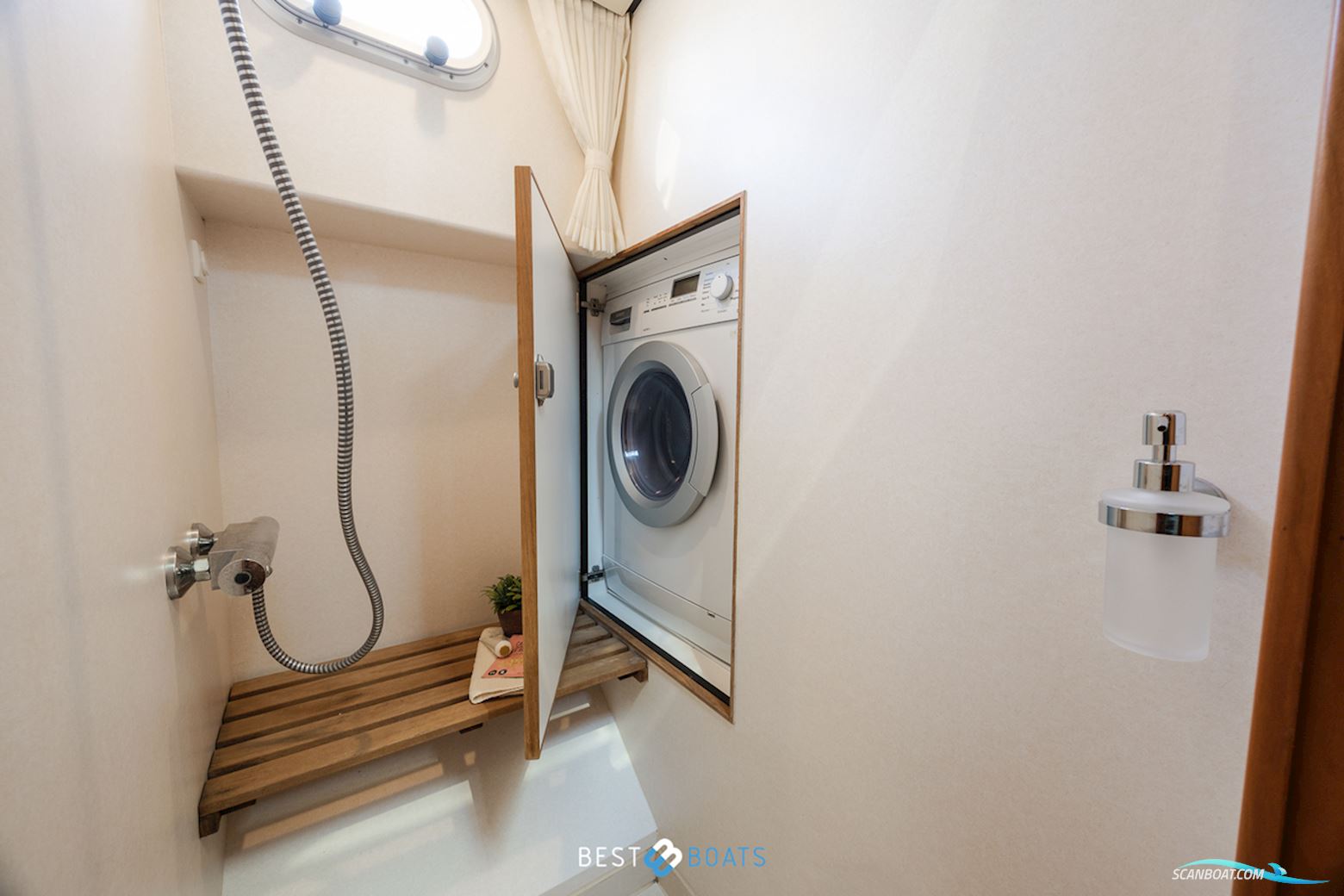 Linssen Grand Sturdy 40.9 AC